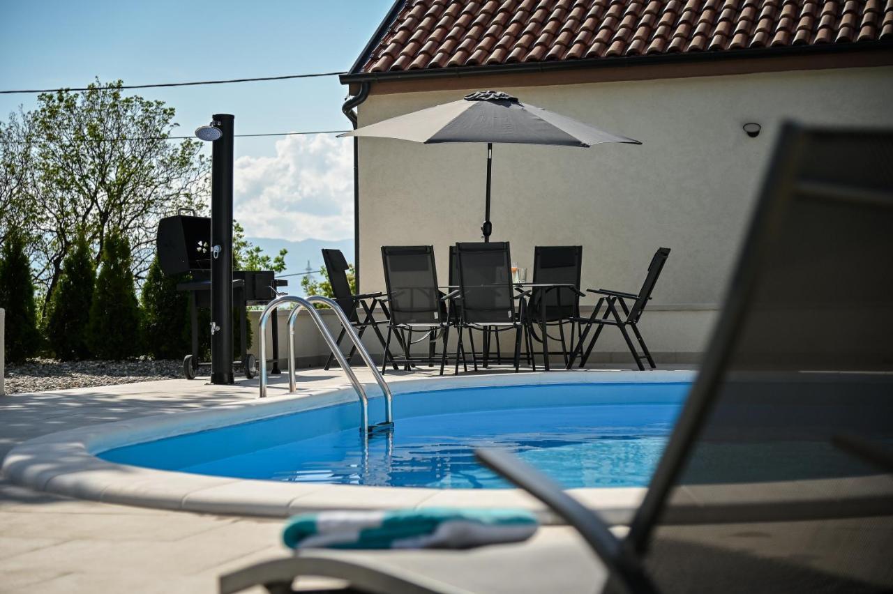 Villa Burra Hreljin Экстерьер фото